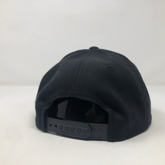 Porky Pig Police Officer Looney Tunes Snapback Hat - Picture 4 of 5